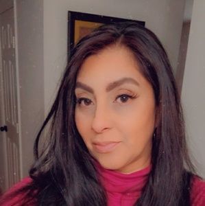 Meet your Posher, Angelina